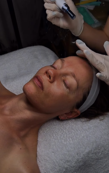 N2 Beauty Studio sculpting facial treatment