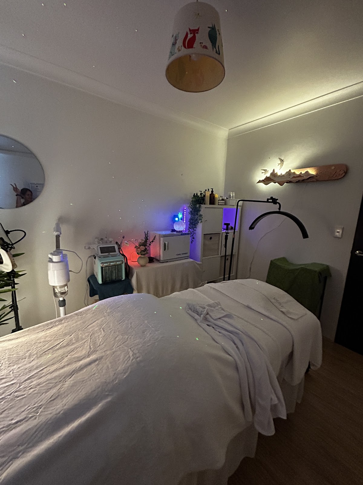 N2 Beauty Studio treatment room